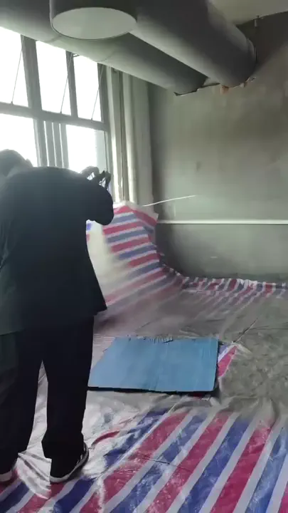 Spray machine demonstration